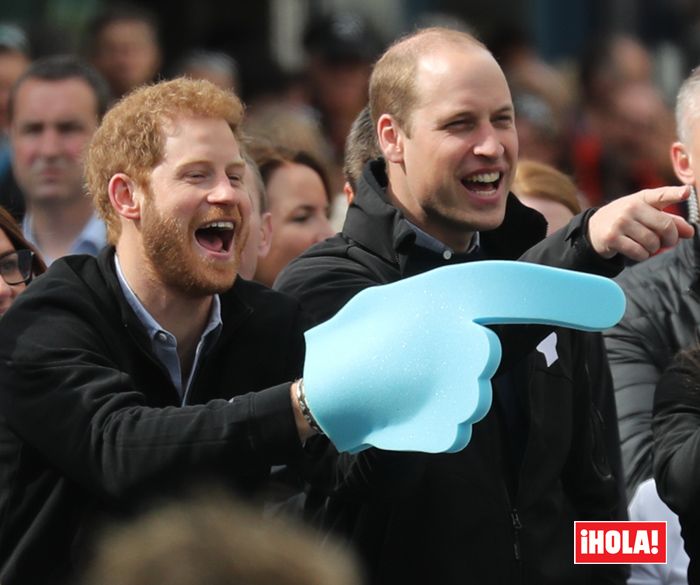 príncipes Guillermo y Harry