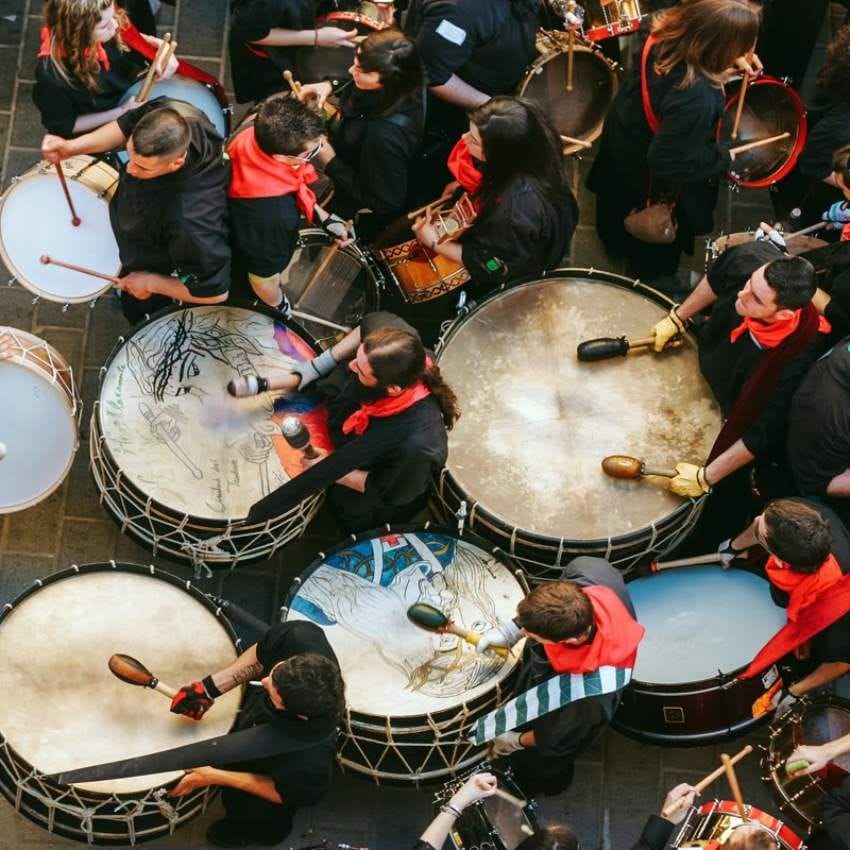 La tamborrada de Hellín está considerada fiesta de Interés Turístico Internacional.