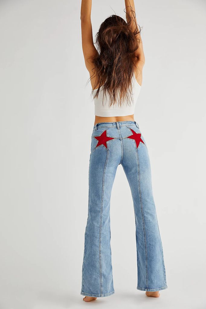 Pantalones vaqueros con estrellas