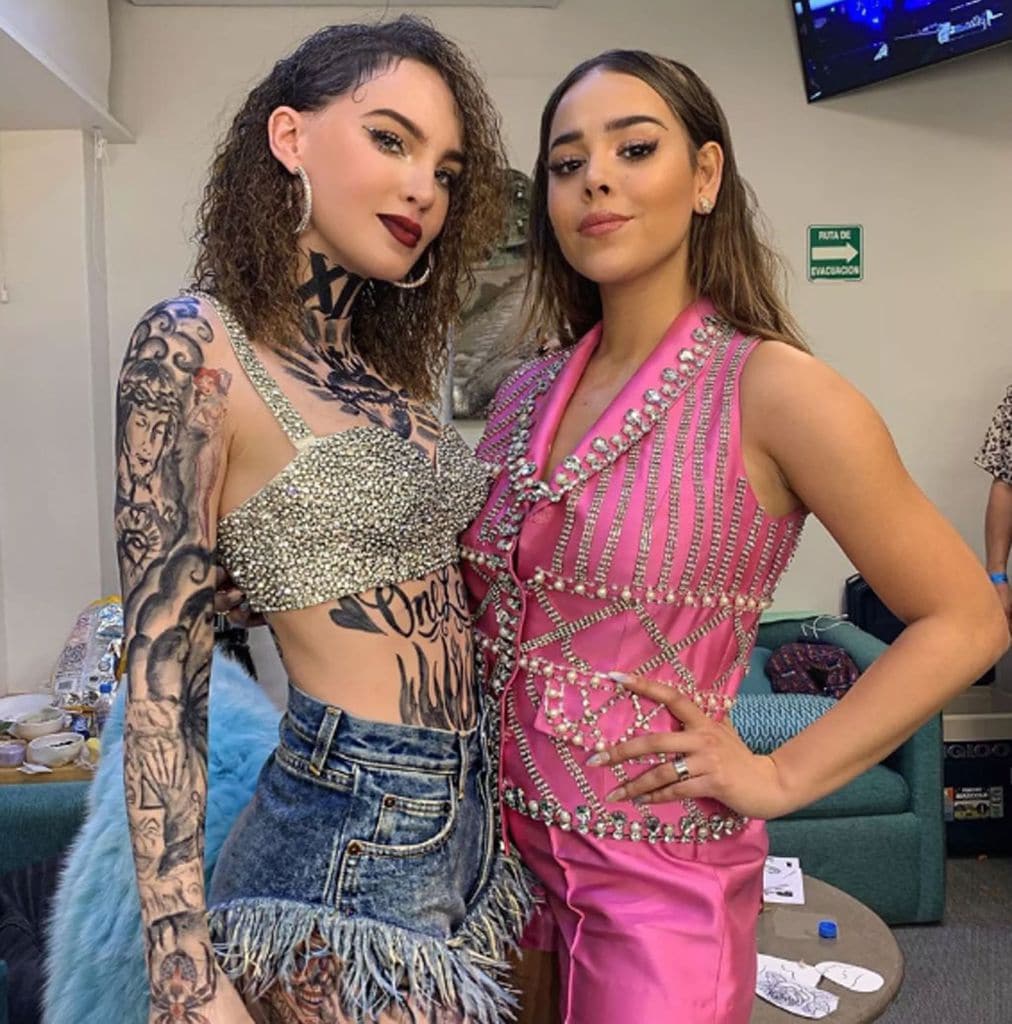 En la imagen, Belinda y Danna posaron por primera vez juntas en los Spotify Awards 2020
