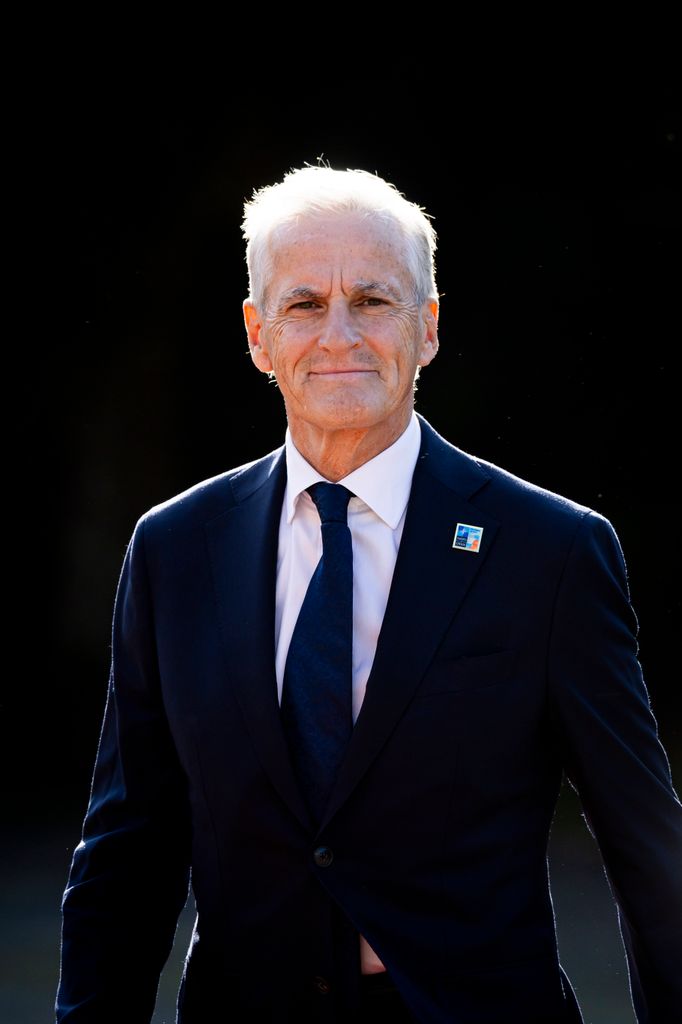 El primer ministro de Noruega, Jonas Gahr Store, sepronunció sobre el estado del rey.