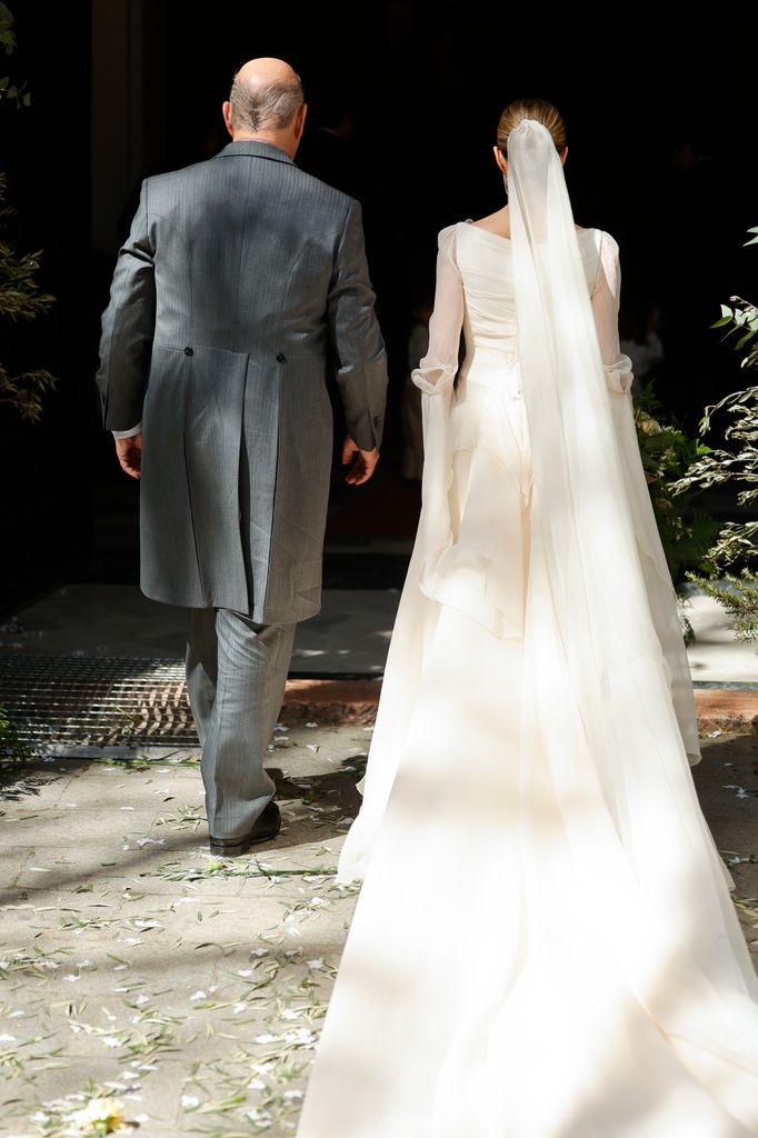 Myriam González, vestida de novia, en su boda con Luis Domecq.