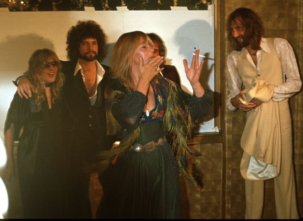 De izquierda a derecha, John McVie, Christine McVie, Stevie Nicks, Lindsey Buckingham y Mick Fleetwood en 1977 