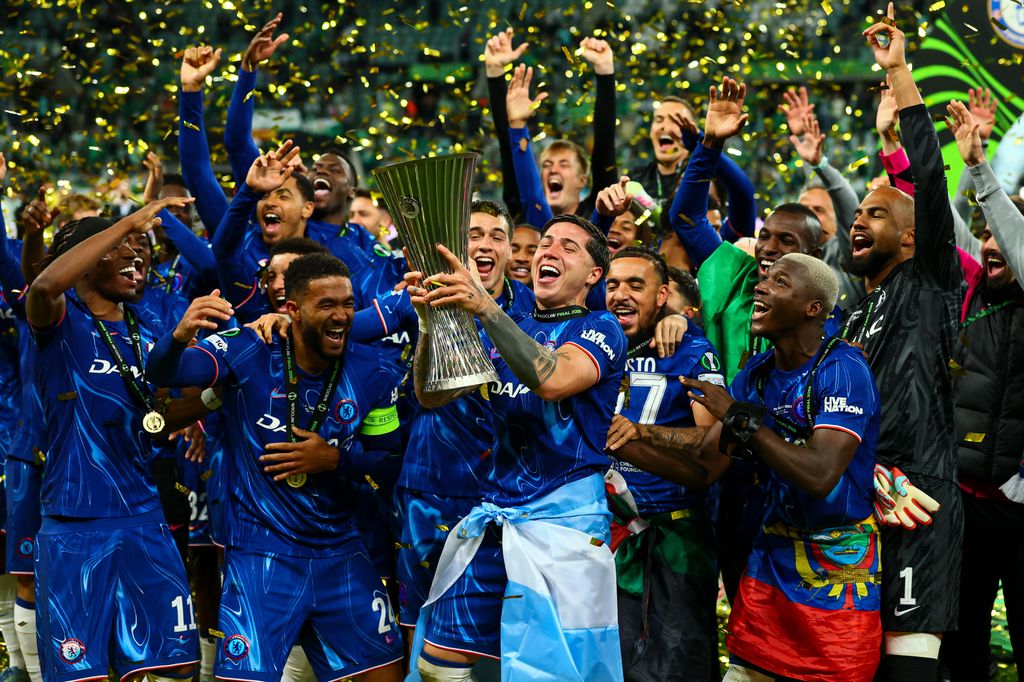 EDITORIAL USE ONLY No use with unauthorised audio, video, data, fixture lists, club/league logos or "live" services. Online in-match use limited to 120 images, no video emulation. No use in betting, games or single club/league/player publications. Mandatory Credit: Photo by Paul Currie/Shutterstock (15326839ix) Chelsea lift the UEFA Conference League trophy Real Betis v Chelsea, UEFA Conference League Final, Football, Wrocaw Stadium, Wroclaw, Poland - 28 May 2025 *** Local Caption *** .