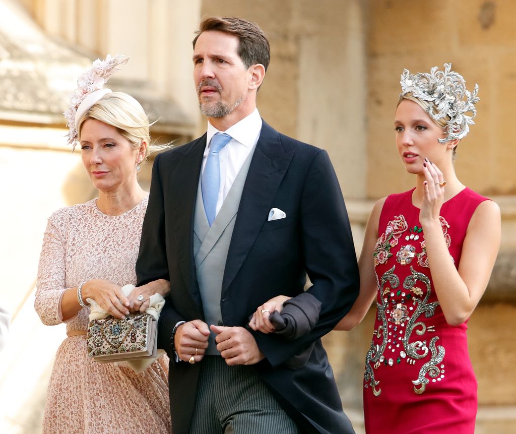 Marie-Chantal, Pablo de Grecia y Olimpia de Grecia acuden a la boda de Eugenia de York 