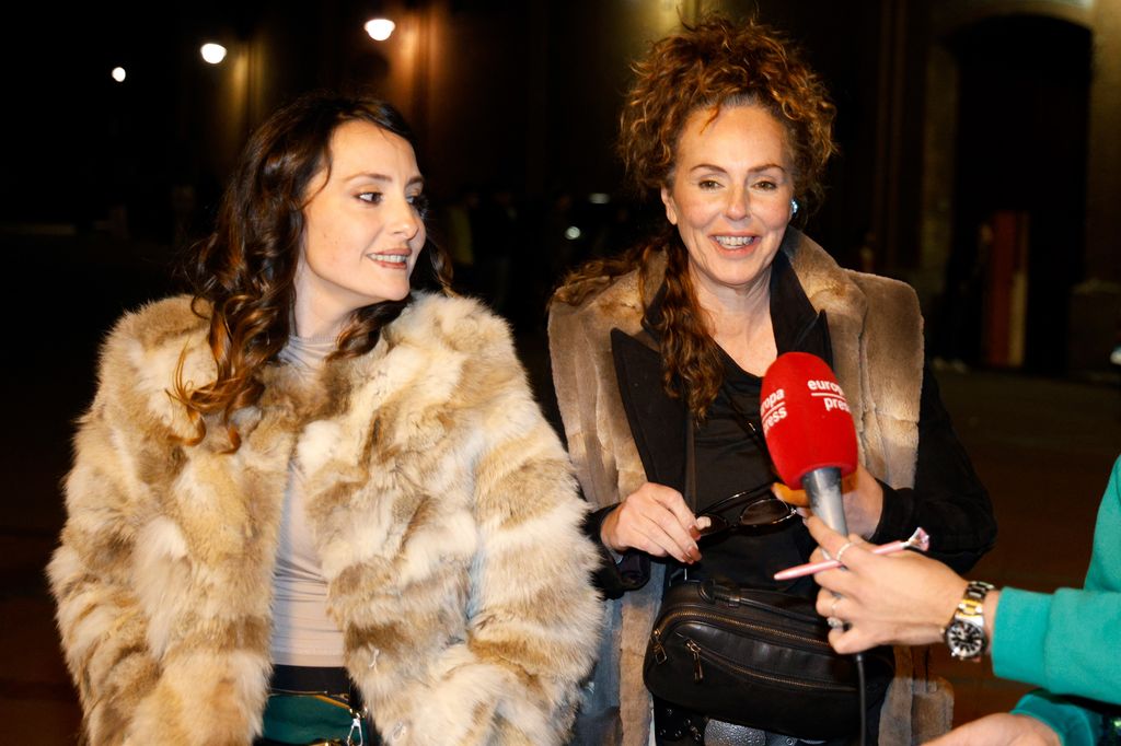 Rocío Carrasco y Anabel Dueñas