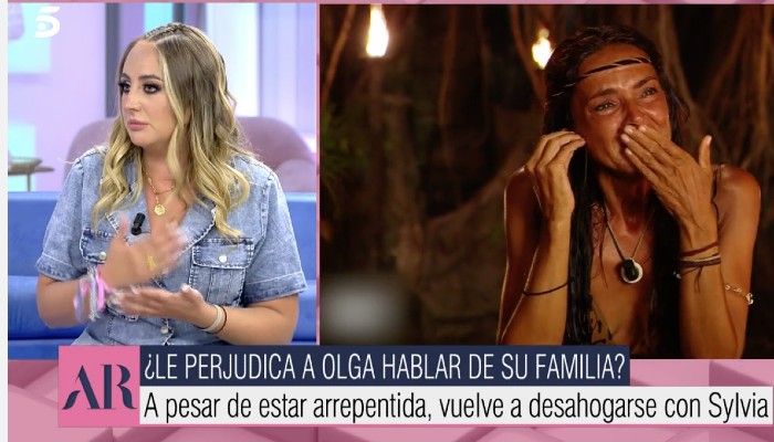 Rocío Flores y Olga Moreno
