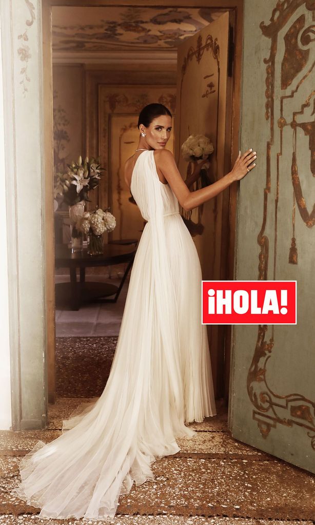 Alex Rivi Alex Rivière: los detalles de su vestido de novia