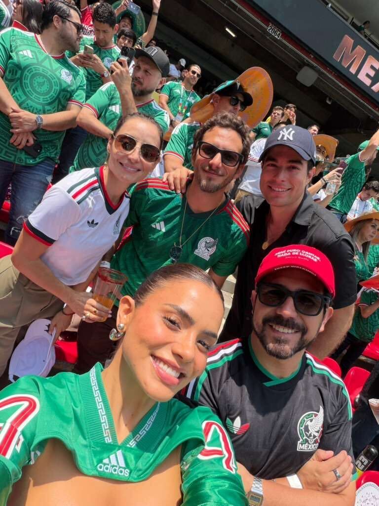 Danilo Carrera, Samadhi Zendejas, Marimar Vega y Sebastián Zurita.