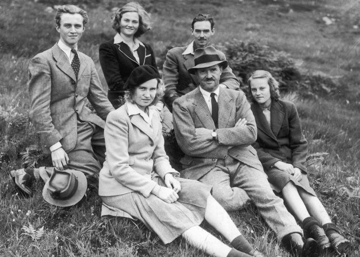 La princesa Maria Gabrielle de Luxemburgo y su familia