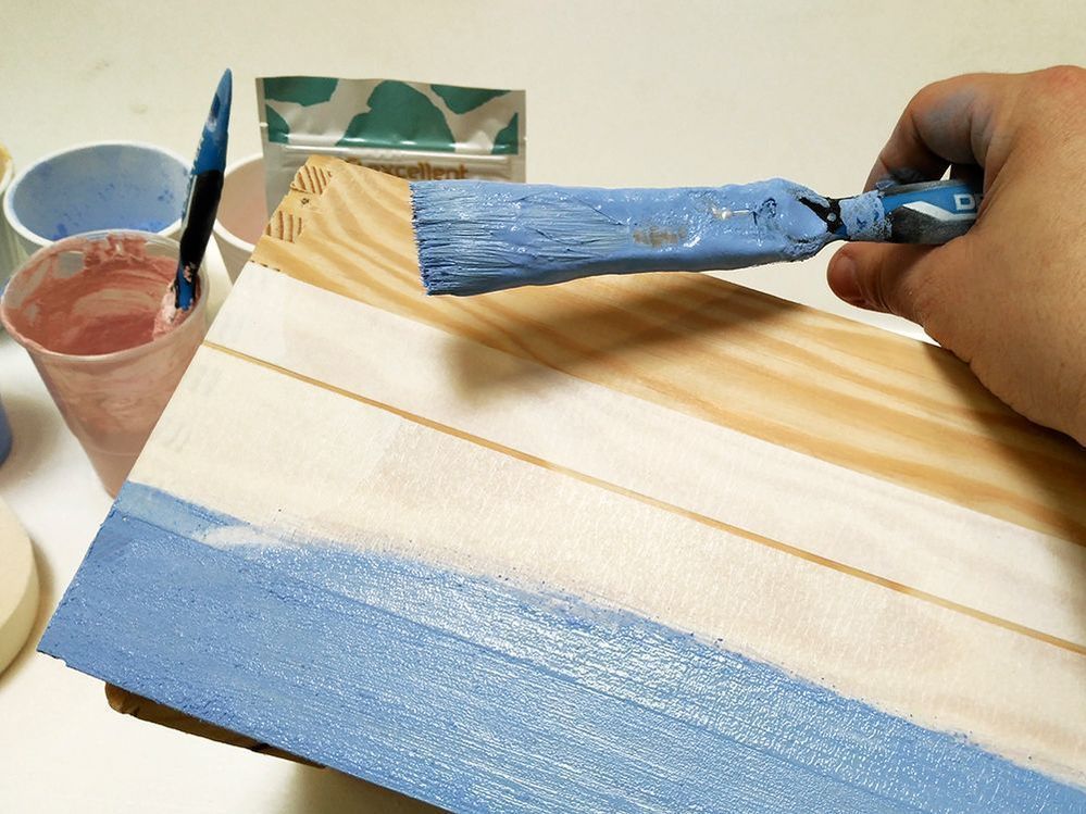 Pintar caja de madera