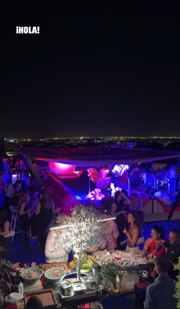 La celebración reunió a modelos, creadores de contenido y músicos urbanos