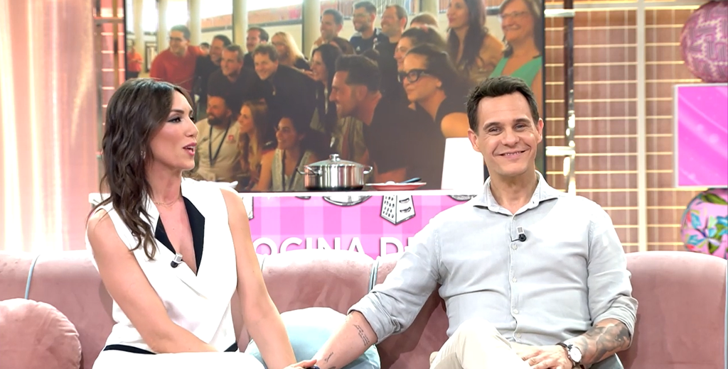 Casados desde 2022 y padres de Luca, los presentadores viven uno de los momentos más felices de su vida familiar y profesional