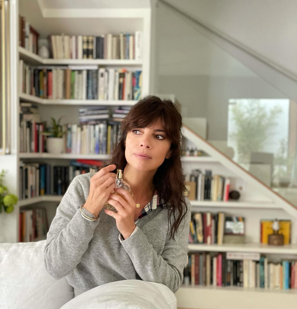 La casa de Maribel Verdú y su apuesta por las librerías a medida