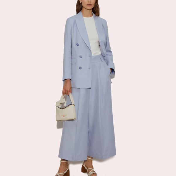 Traje de mujer mezcla lino azul Lion of Porches
