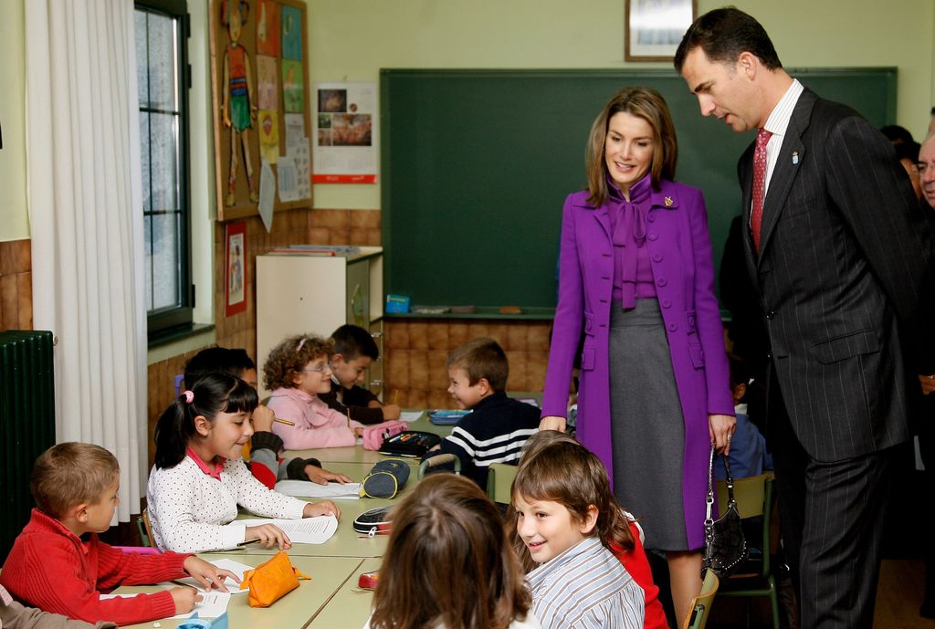Los Reyes con la misma pizarra de fondo 