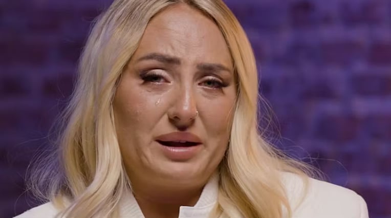 Tras años de prudente silencio, la hija de Rocío Carrasco retoma su vida pública con la firme intención de cerrar las heridas del pasado