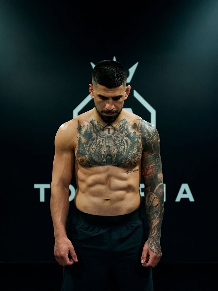  Ilia Topuria durante un entrenamiento