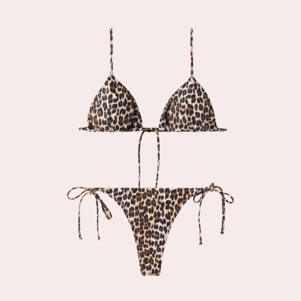 El bikini de leopardo más bonito y favorecedor