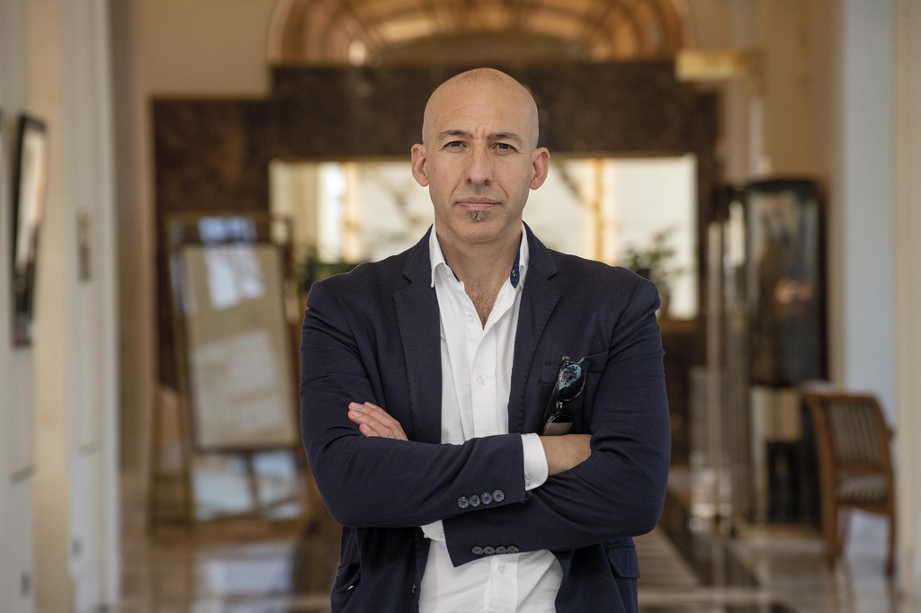 Julio Ceballos, consultor de negocio en China y autor de los bestseller "Observar el arroz crecer" y "El calibrador de estrellas"