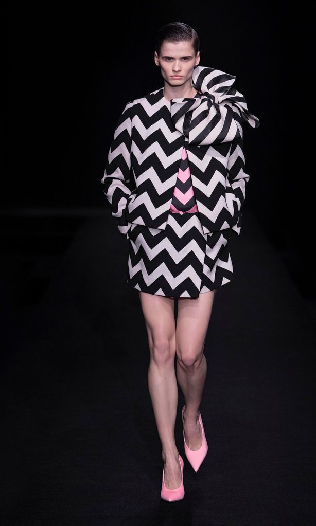 le club couture es el nombre de la colecci n primavera verano 2023 de valentino