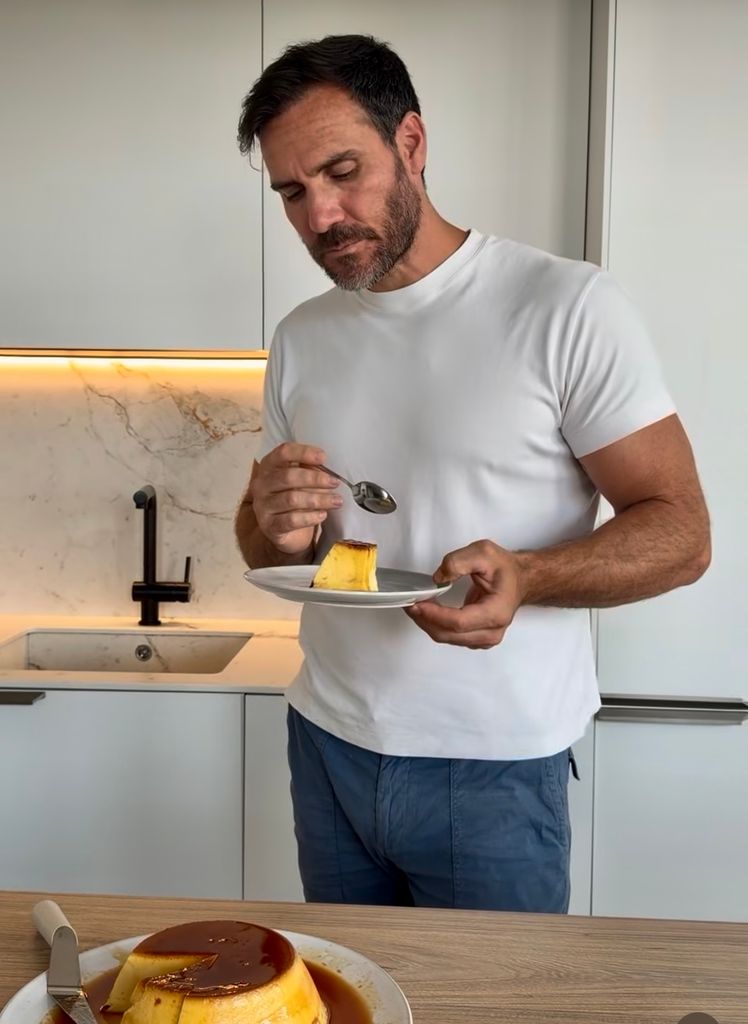 Saúl Craviotto y su receta del flan de huevo
