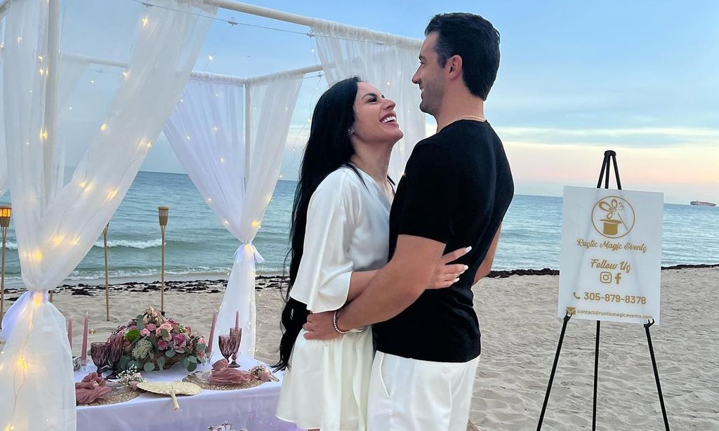 Toni Costa y Evelyn Beltrán