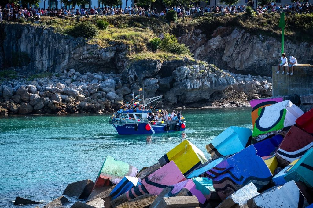Cofradía Santa Ana de Llanes, Asturias