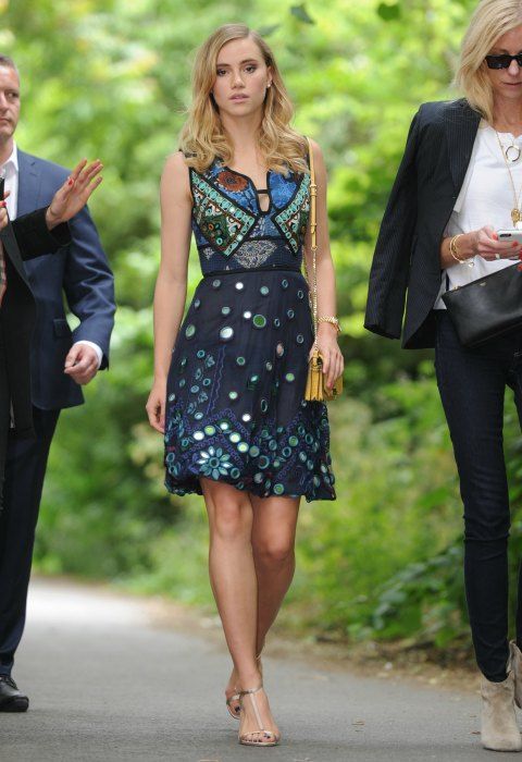 Una de las invitadas VIP de Burberry: Suki Waterhouse.
