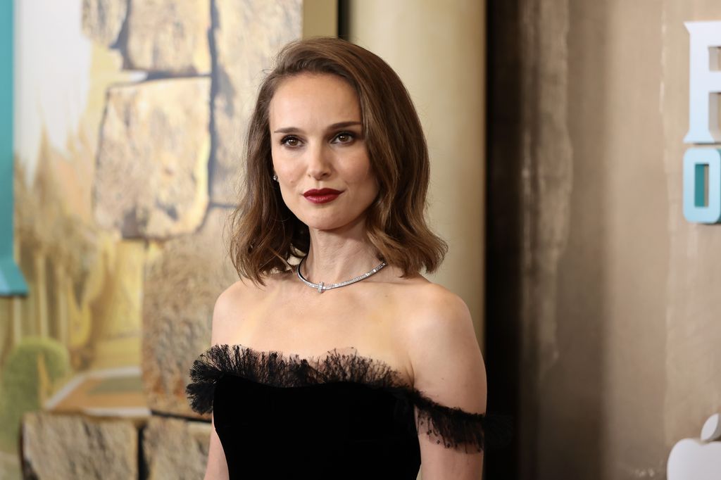 Rachel Cusk es una de sus escritoras favoritas y tampoco se ha podido resistir a comentar 'Life of M', la controvertida novela que, dicen, se habría inspirado en Natalie Portman