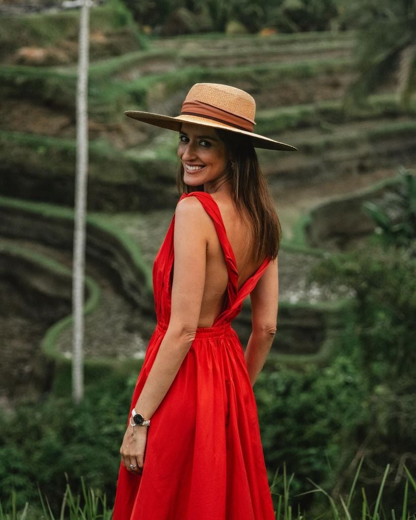 Melena suelta con sombrero