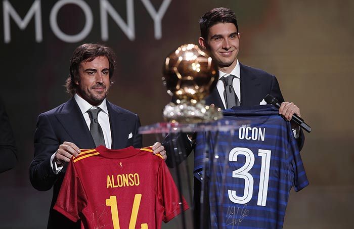 fernando alonso y ocon en el balon de oro