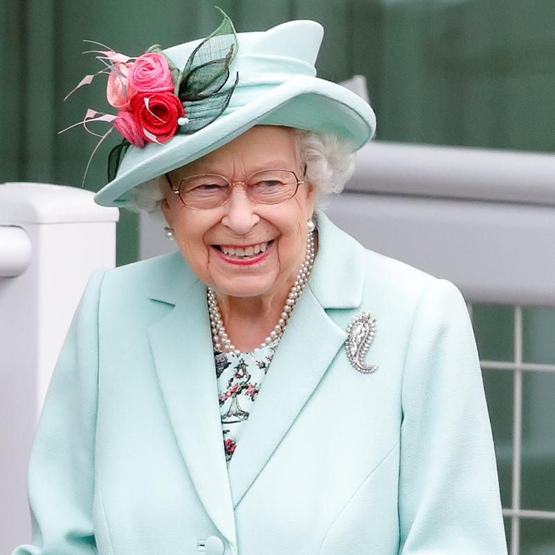 broche la hoja de palma de la reina madre