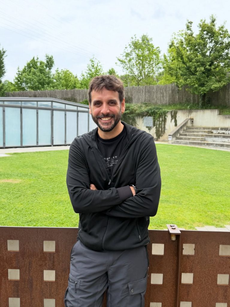 Carlos Roca, presentador de La Roca Project
