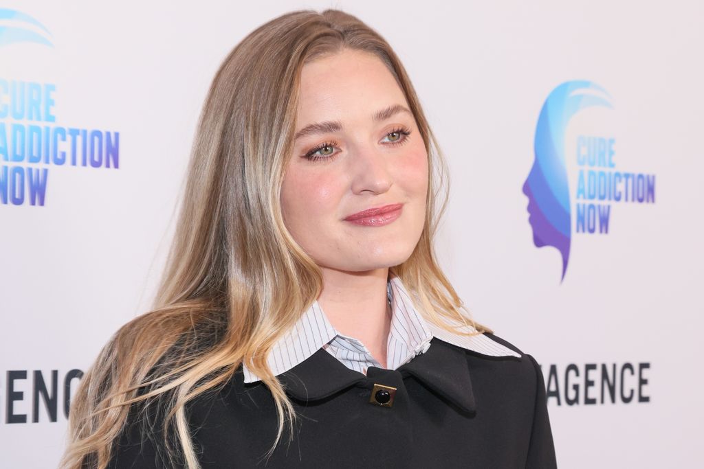 AJ Michalka se suma al elenco de la cuarta temporada de 'The White Lotus'