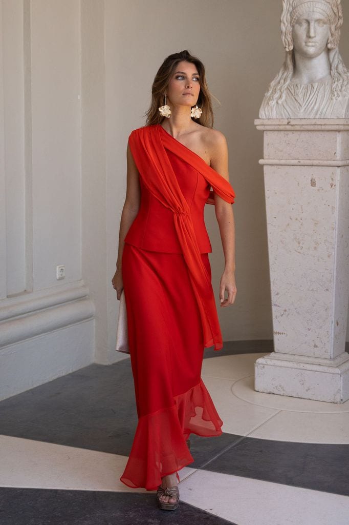 Looks de invitada para bajitas dos piezas Cardié