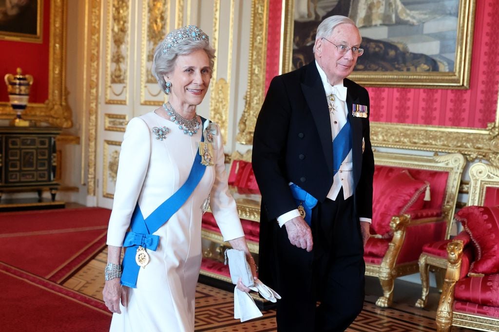 Los duques de Gloucester tienen agenda internacional y también están presentes en visitas de Estado y actos diplomáticos de alto nivel, como el banquete de Estado que Carlos III brindó a Macron