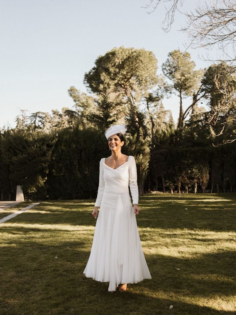 Novias con tocado casquete