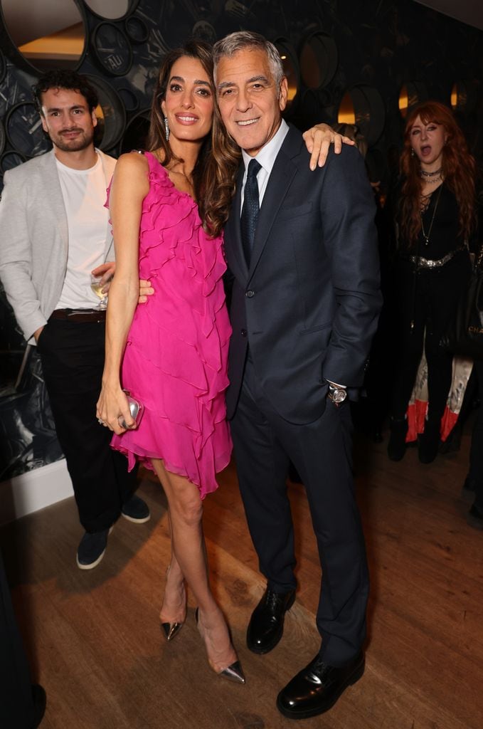 Amal Clooney y George Clooney asisten al 69th BFI London Film Festival, Londres