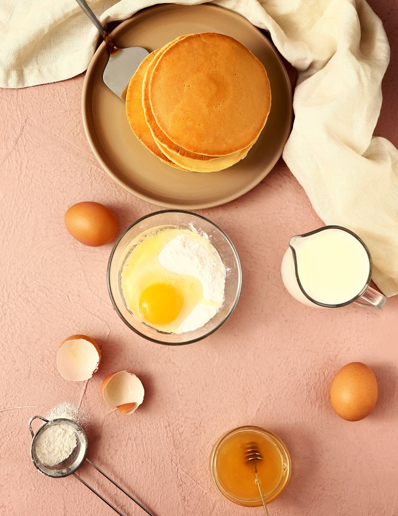 Ingredientes para hacer pancakes. 