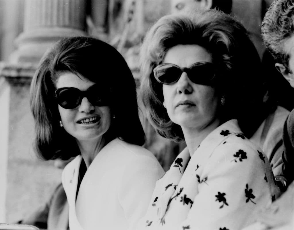 La duquesa de Alba junto a Jacqueline Onassis