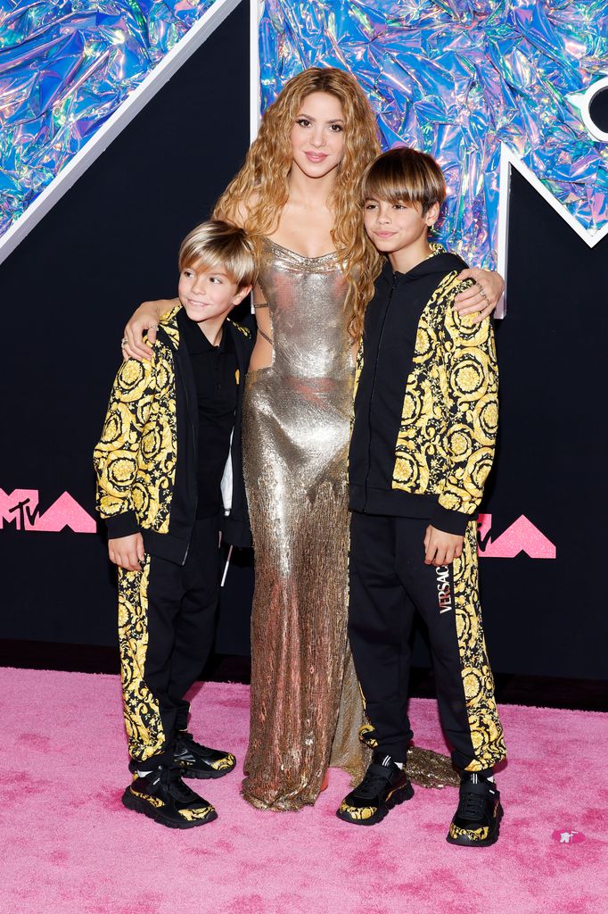 Shakira, Sasha Pique y Milan Pique 