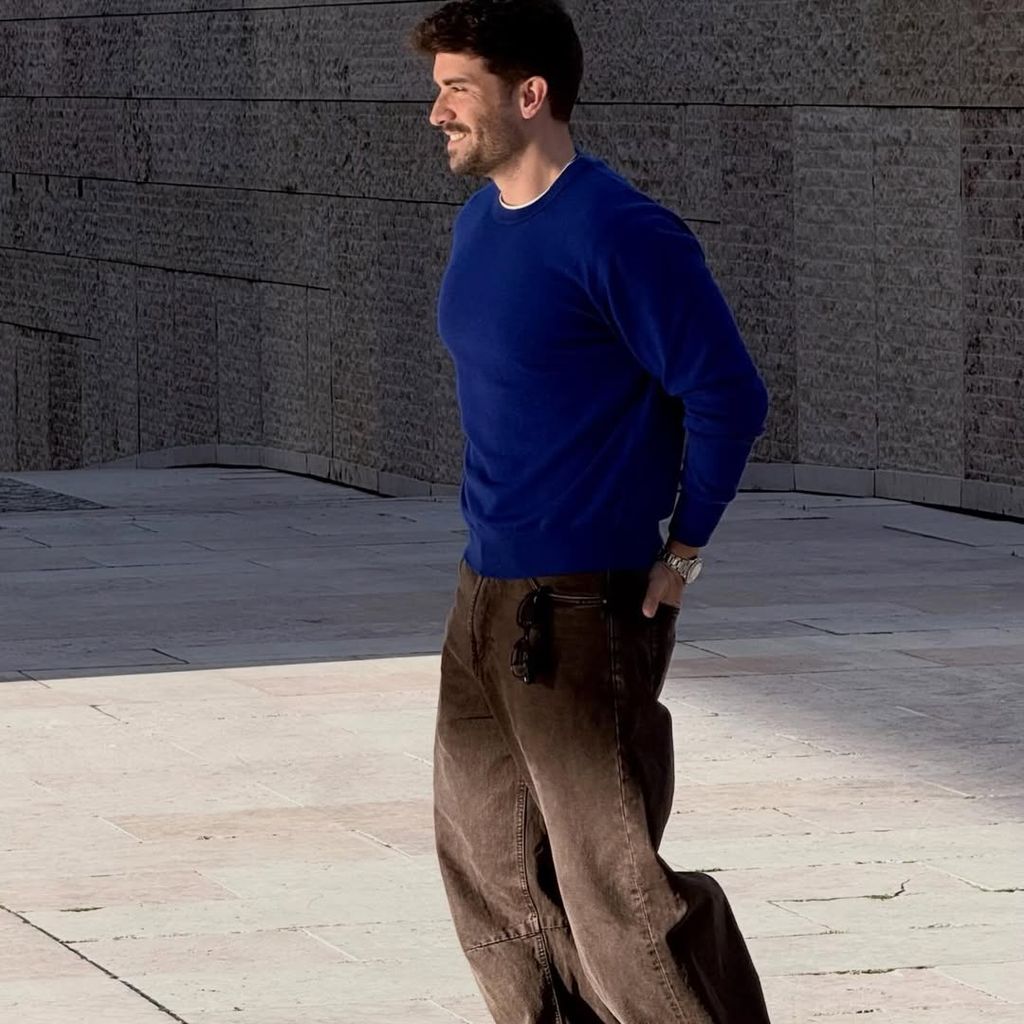 Pablo Alborán con su novio Juan Sesma en Lisboa