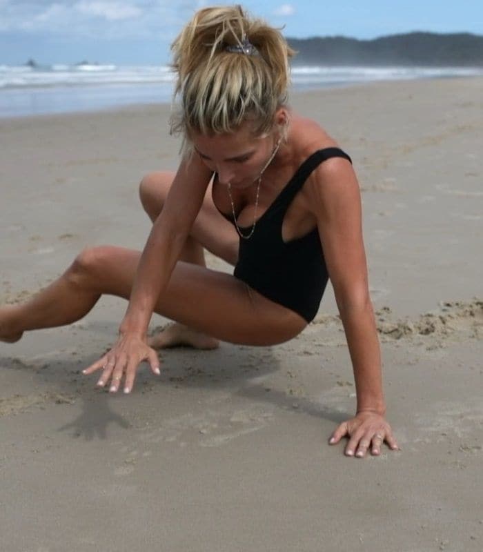 Elsa Pataky realiza variante de escalada