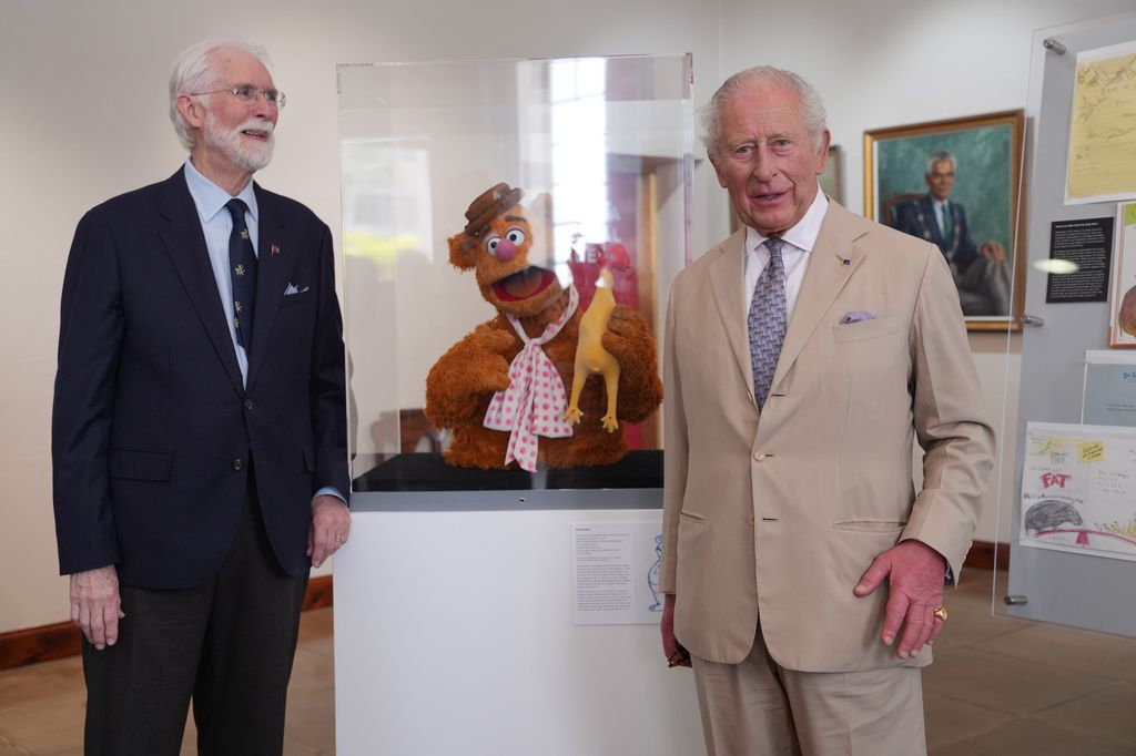 Carlos III y Michael Frith
