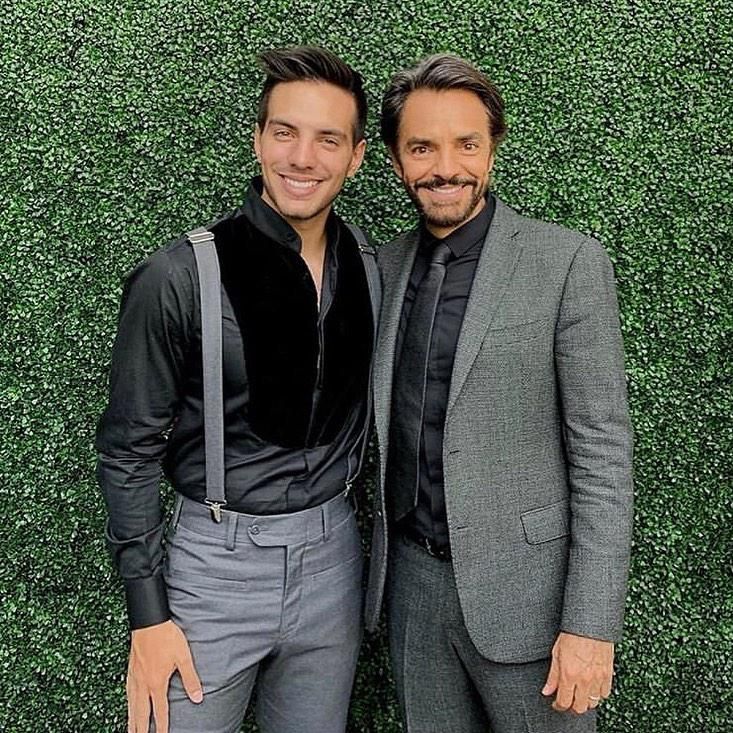 Eugenio Derbez y su hijo Vadhir
