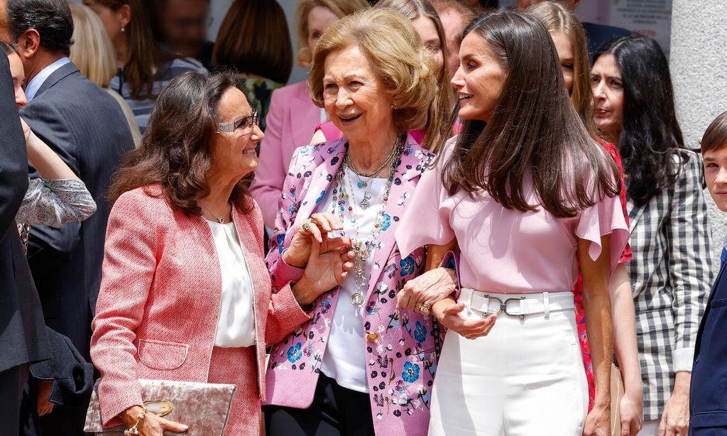 HOLA4114 CONFIRMACIÓN INFANTA SOFÍA