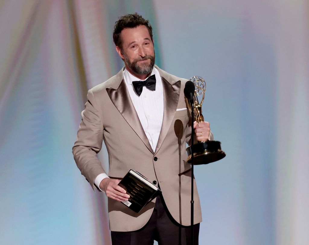 Noah Wyle recibió el Emmy a Mejor Actor Protagonista en una Serie Dramática por "The Pitt".