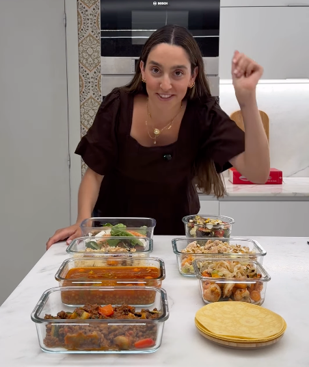 Ana nos enseña a cocinar un día para las comidas de toda la semana.