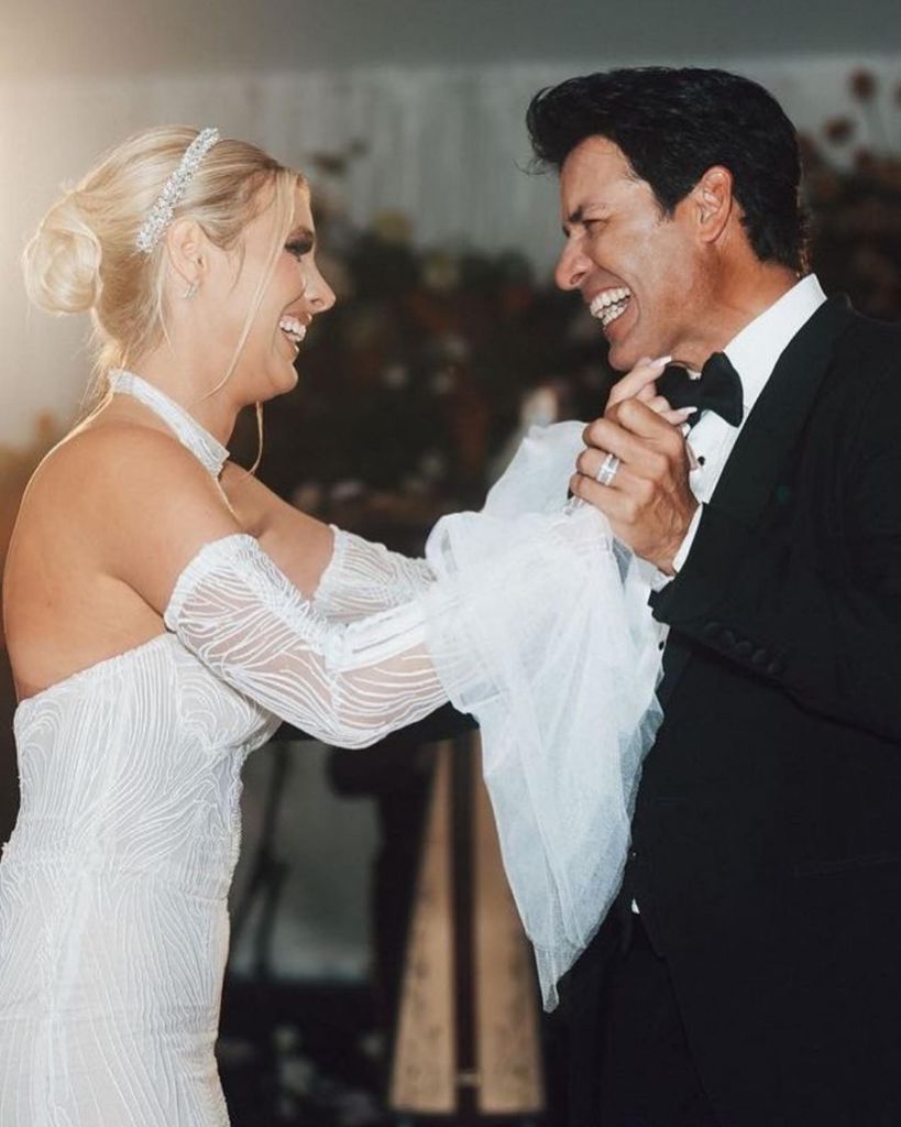 Lele Pons, el día de su boda bailando con su tío, Chayanne